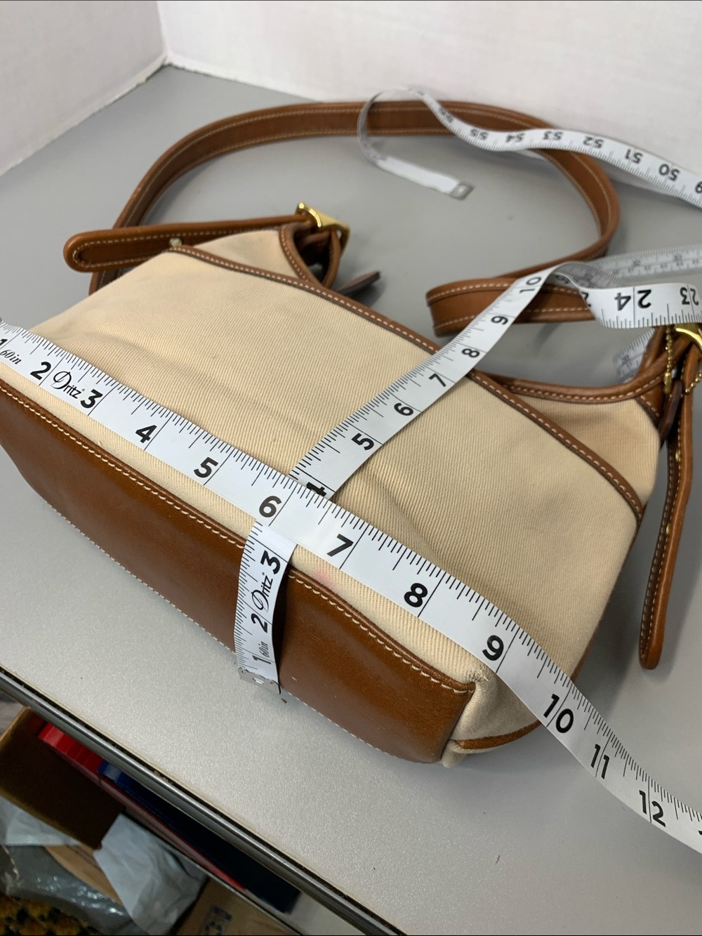 Coach Legacy 9123 Vintage Y2K Beige Canvas Shoulder Bag w/Brown Leather Trim - Picture 11 of 15